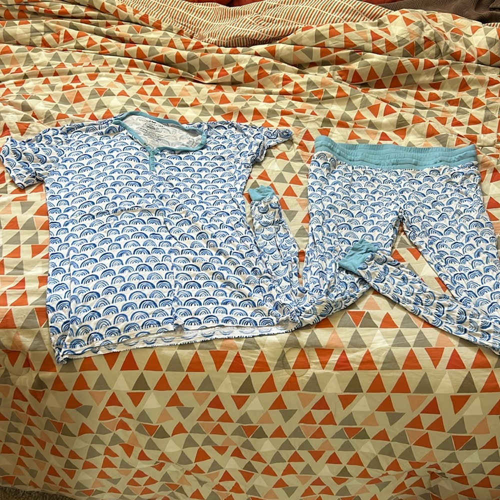 Little Sleepies blue rainbows